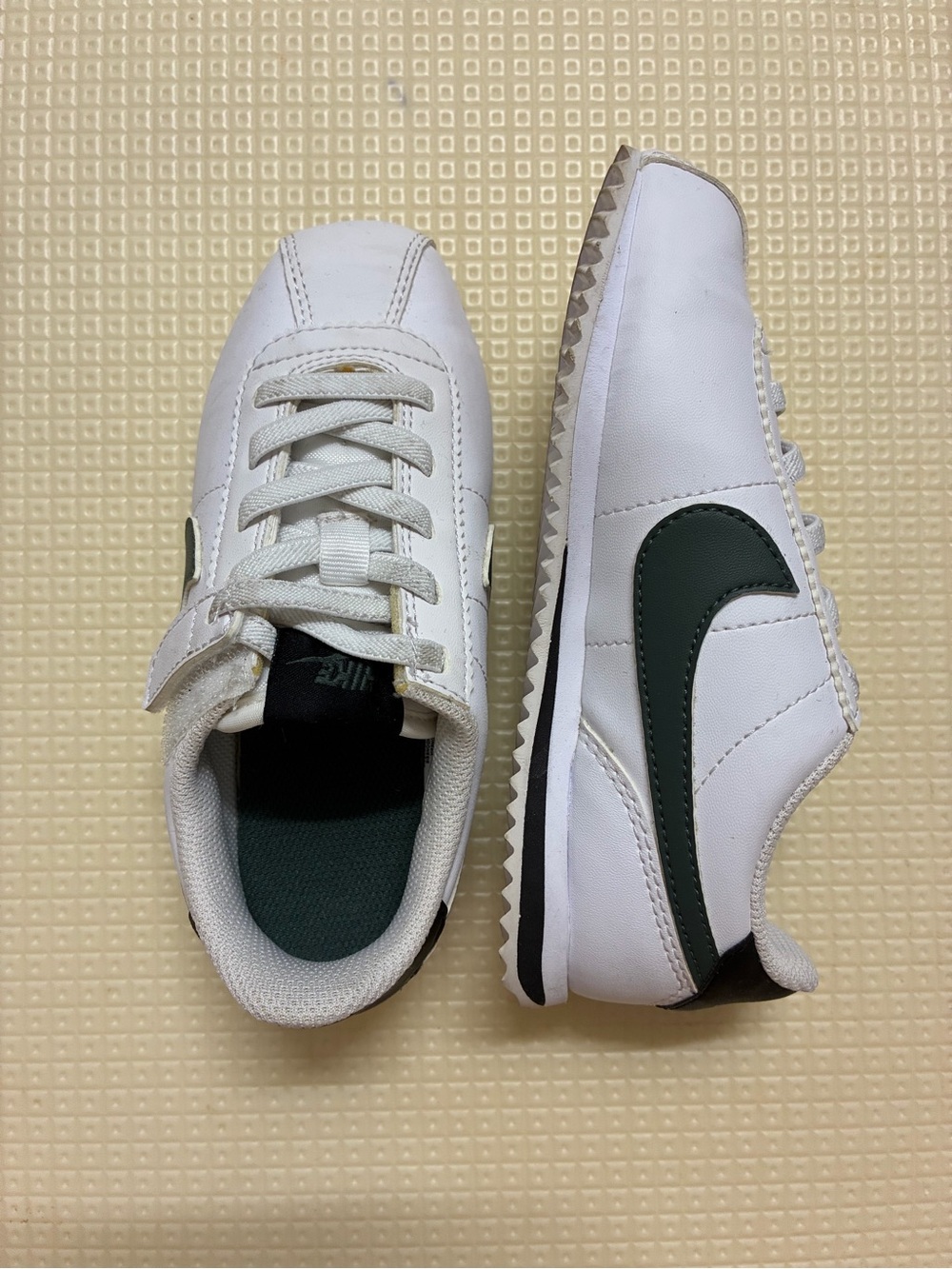 Nike White and Dark Green Kids Running Shoes